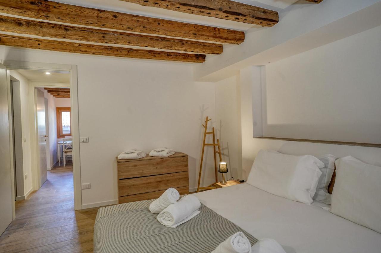 Ecco Suites Apartments Wenecja Zewnętrze zdjęcie