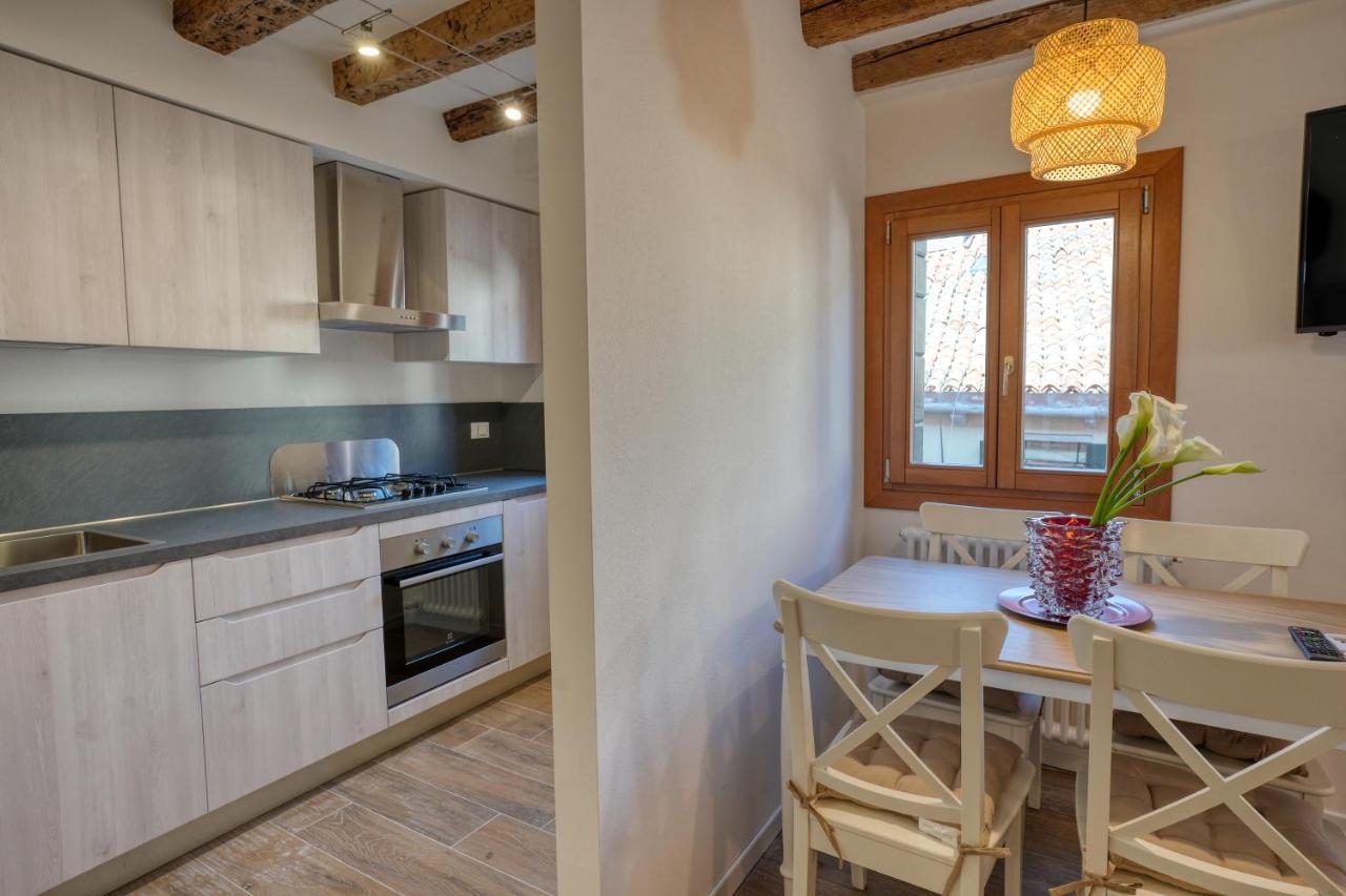Ecco Suites Apartments Wenecja Zewnętrze zdjęcie