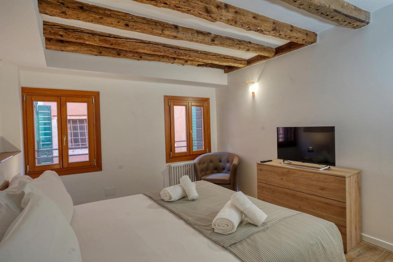 Ecco Suites Apartments Wenecja Zewnętrze zdjęcie
