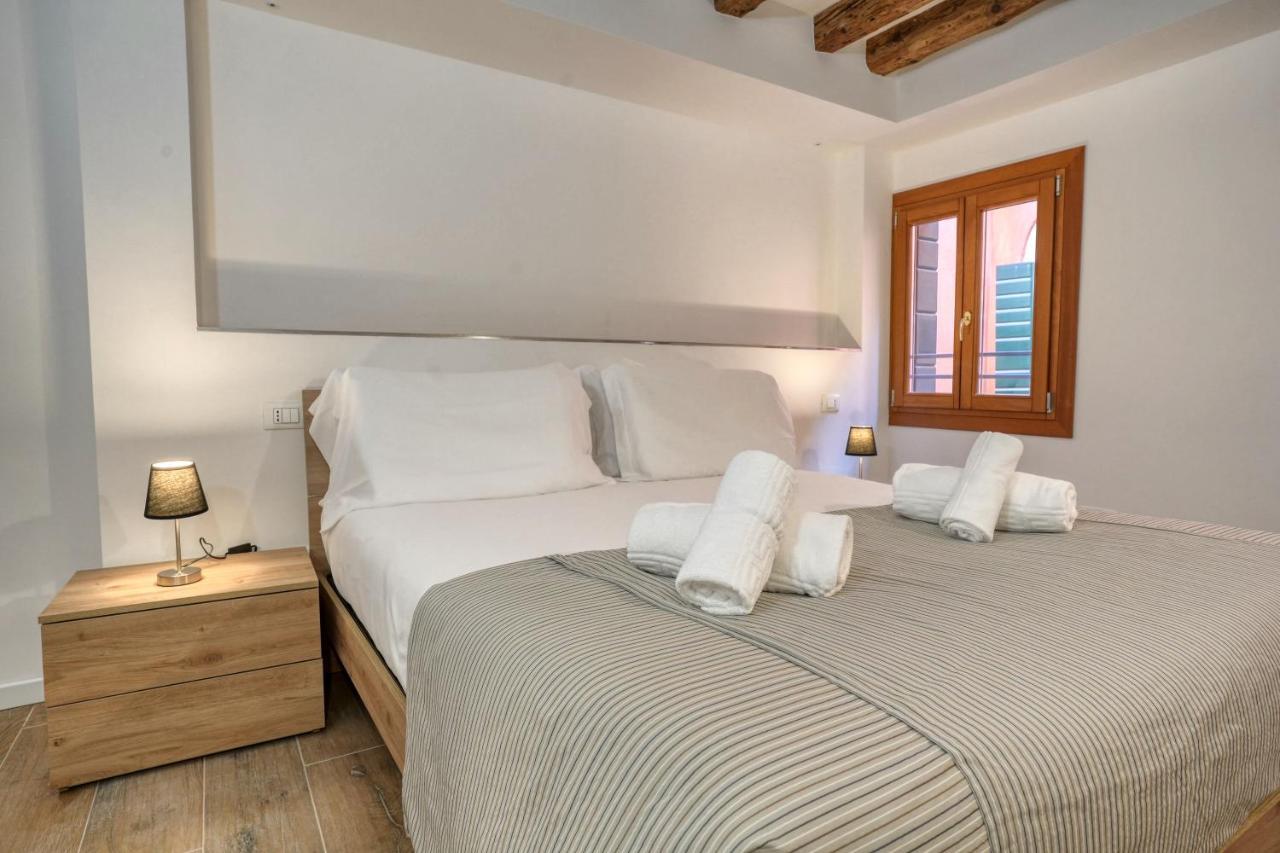 Ecco Suites Apartments Wenecja Zewnętrze zdjęcie