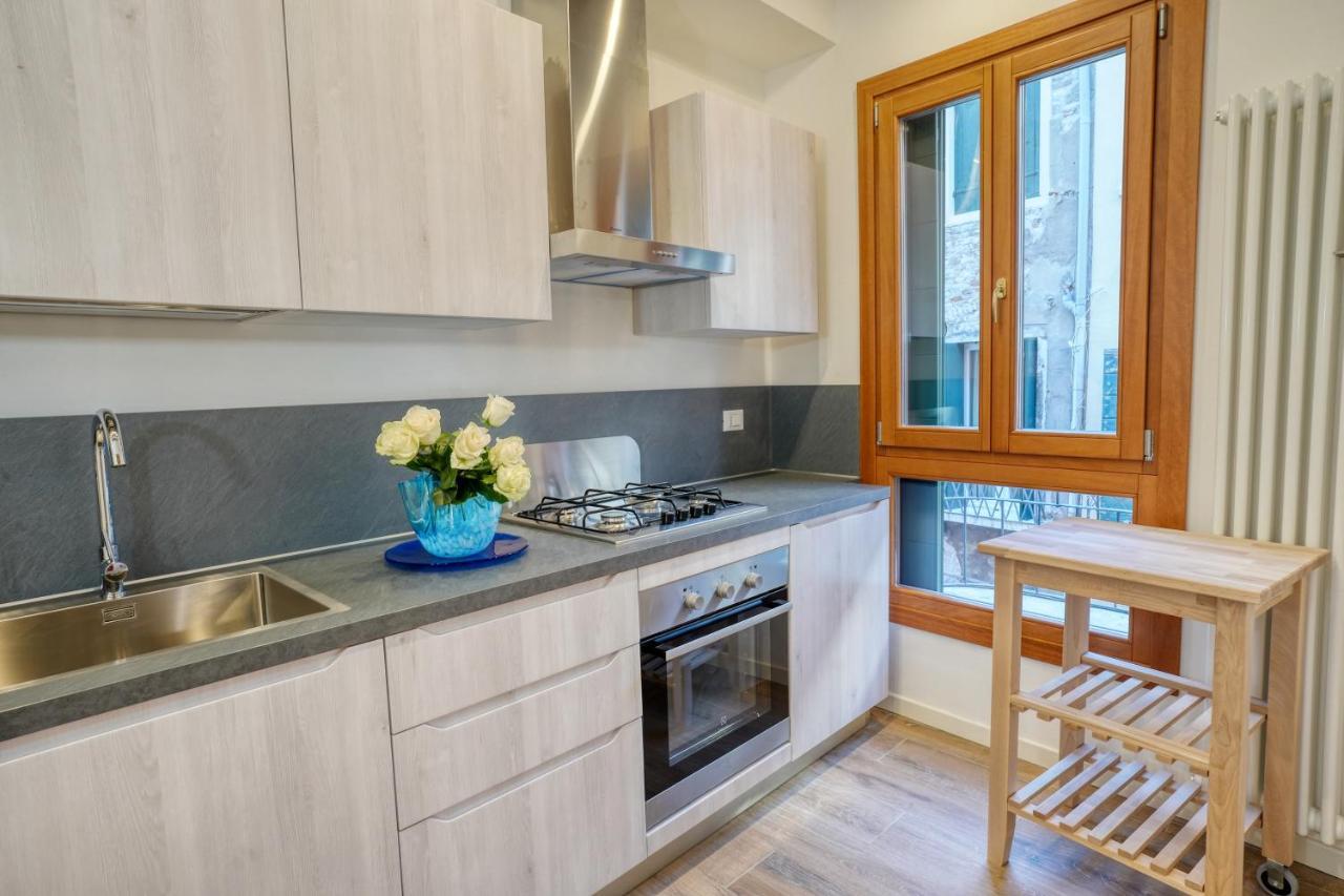 Ecco Suites Apartments Wenecja Zewnętrze zdjęcie