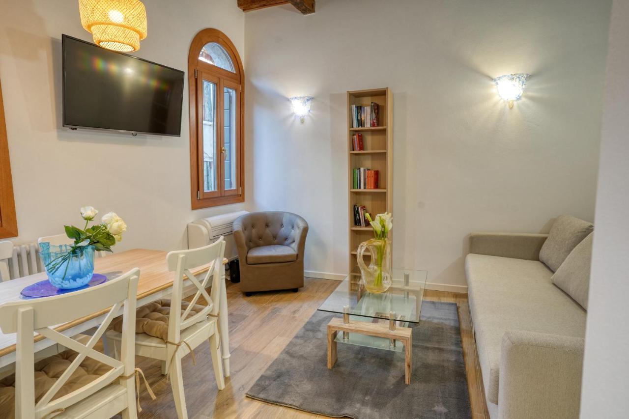 Ecco Suites Apartments Wenecja Zewnętrze zdjęcie