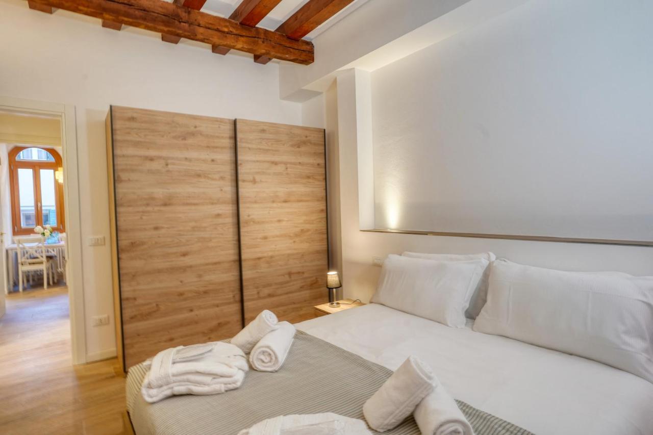 Ecco Suites Apartments Wenecja Zewnętrze zdjęcie