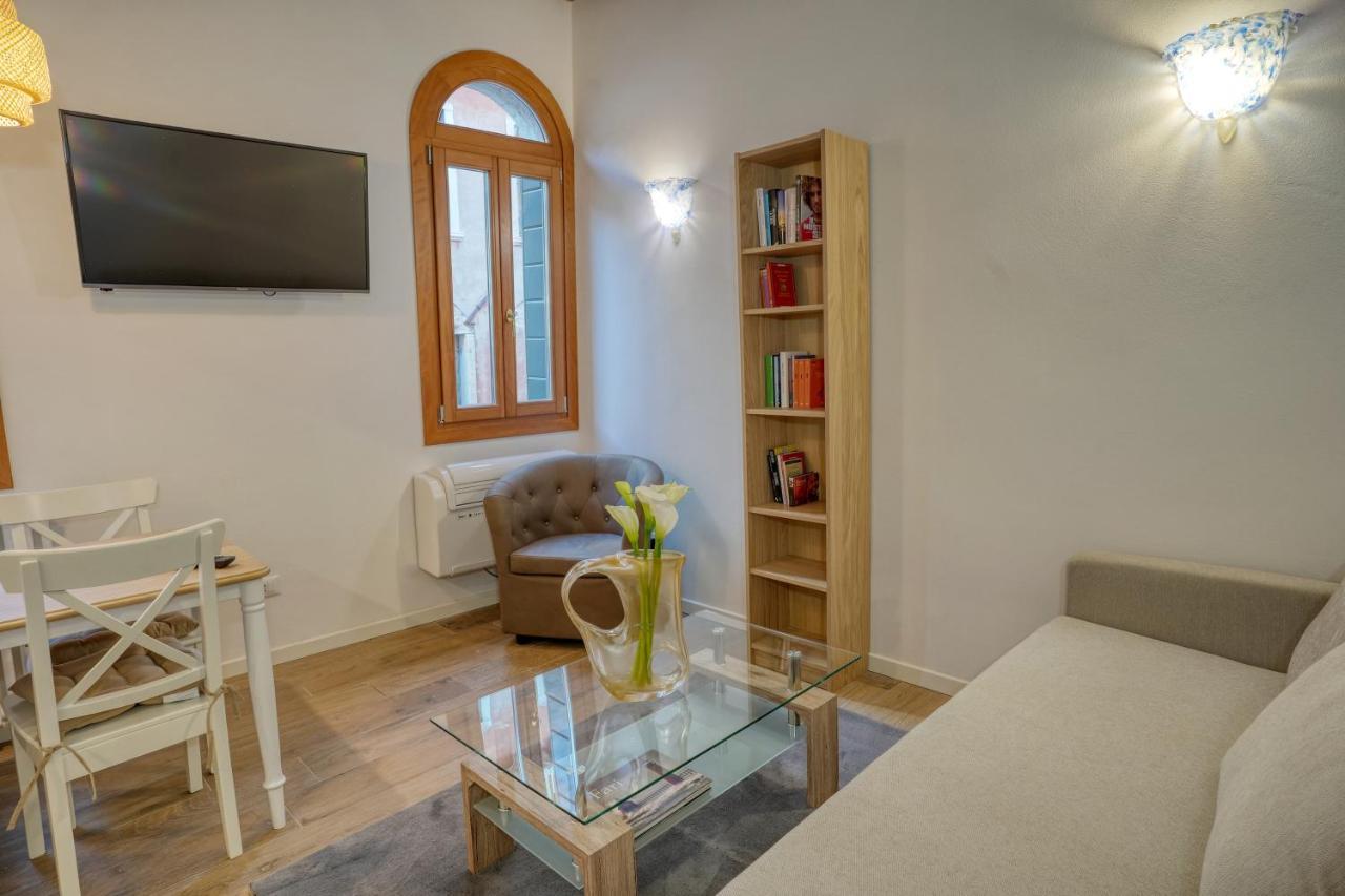 Ecco Suites Apartments Wenecja Zewnętrze zdjęcie