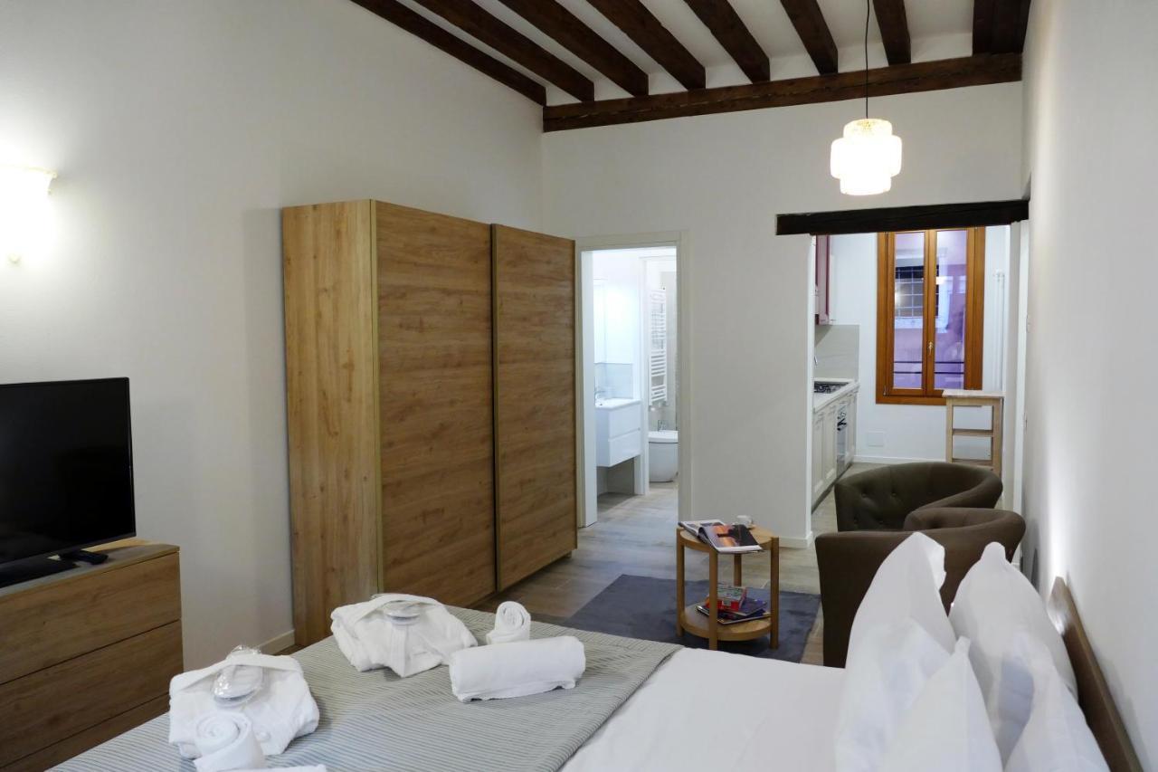 Ecco Suites Apartments Wenecja Zewnętrze zdjęcie