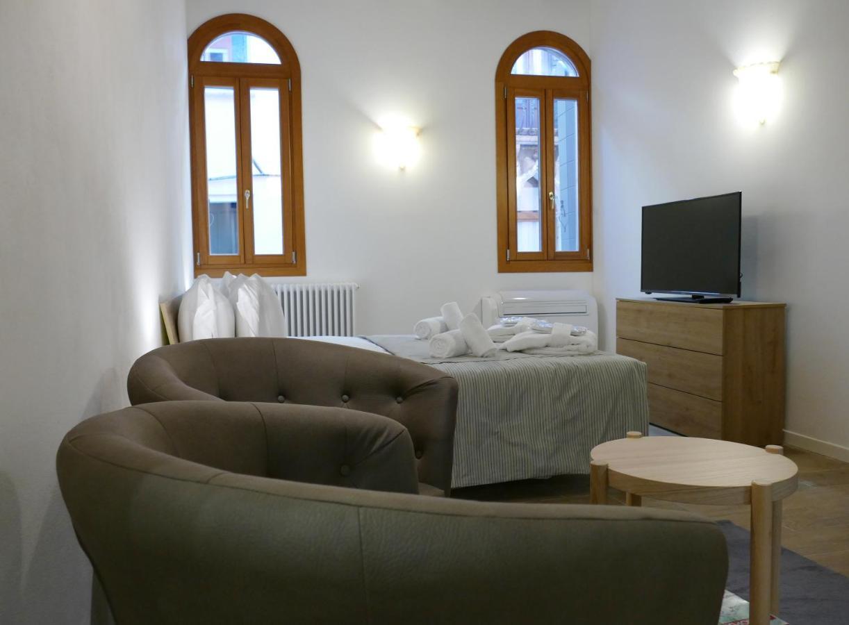 Ecco Suites Apartments Wenecja Zewnętrze zdjęcie