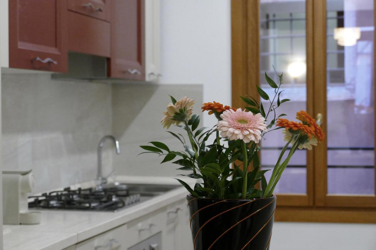 Ecco Suites Apartments Wenecja Zewnętrze zdjęcie