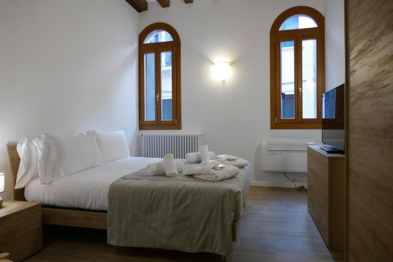 Ecco Suites Apartments Wenecja Zewnętrze zdjęcie